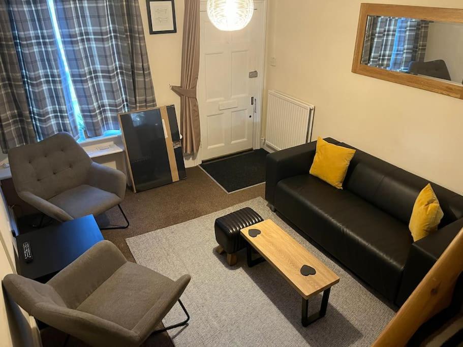 Historic Town Centre Cottage Bury St. Edmunds Екстериор снимка