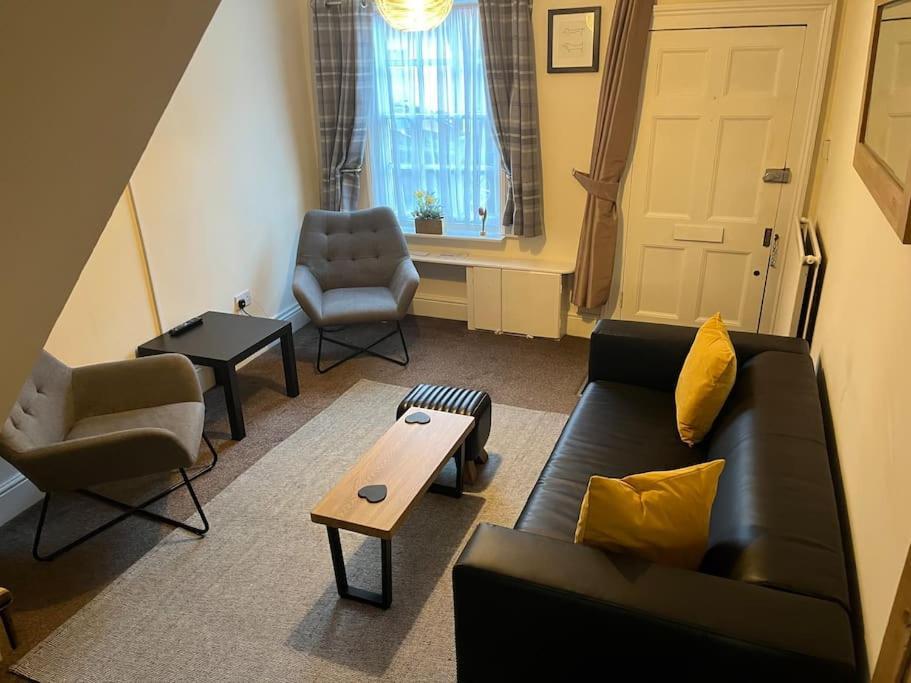 Historic Town Centre Cottage Bury St. Edmunds Екстериор снимка